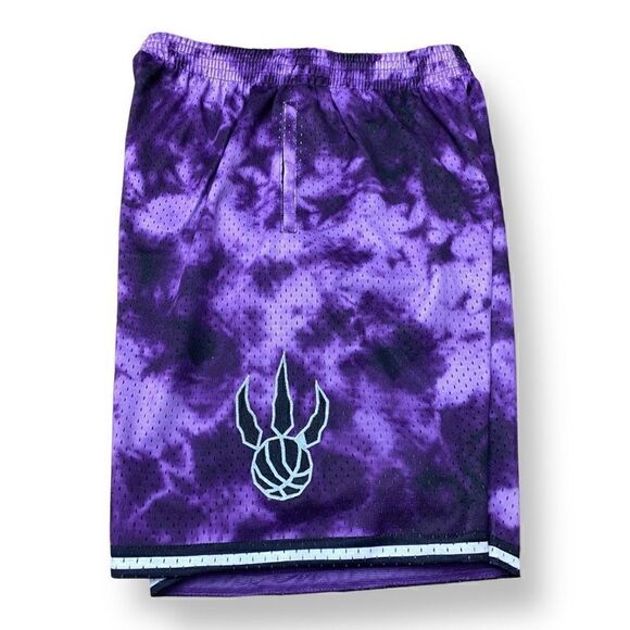 Toronto Raptors ‘98-‘99 Mens Mitchell & Ness Galaxy Swingman Shorts size Medium - Picture 4 of 9